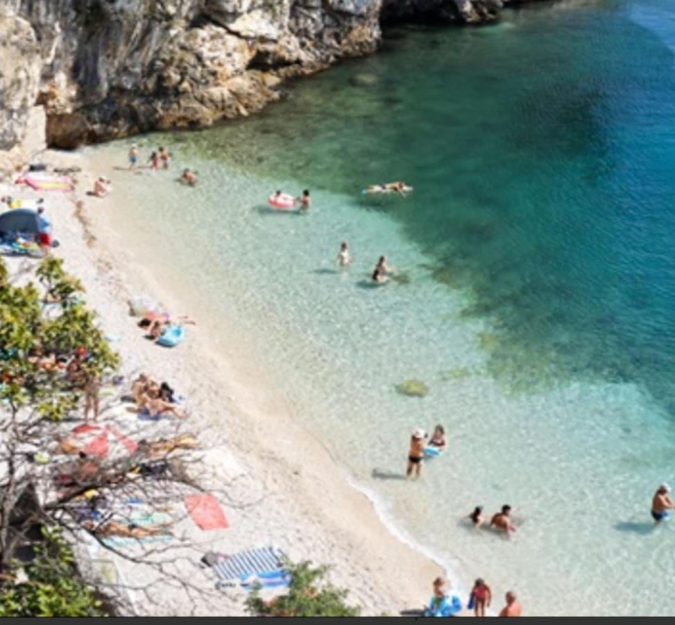 Apartman Nino Ριέκα Εξωτερικό φωτογραφία